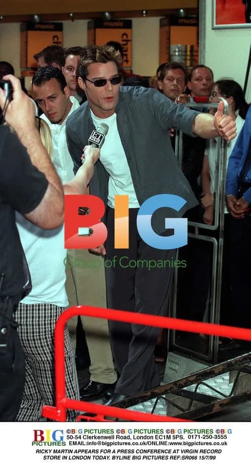 Ricky Martin at Virgin Records Press Conference