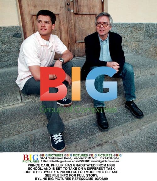 Prince Carl Philip Graduates Highschool