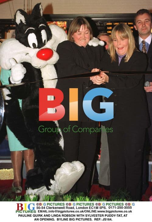 Pauline Quirk and Linda Robson with Sylvester