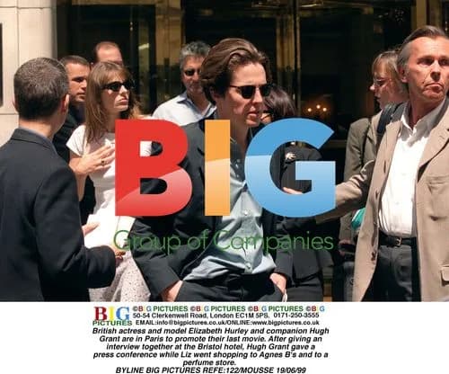 Liz Hurley and Hugh Grant in Paris