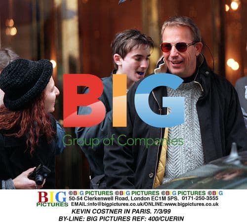 Kevin Costner in Paris