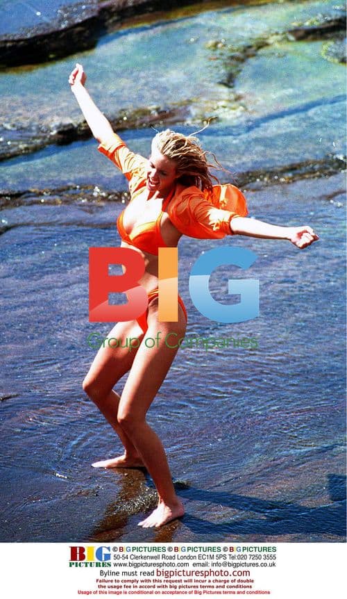 Elle Macpherson Filming 1995 Fitness Video in Hawaii