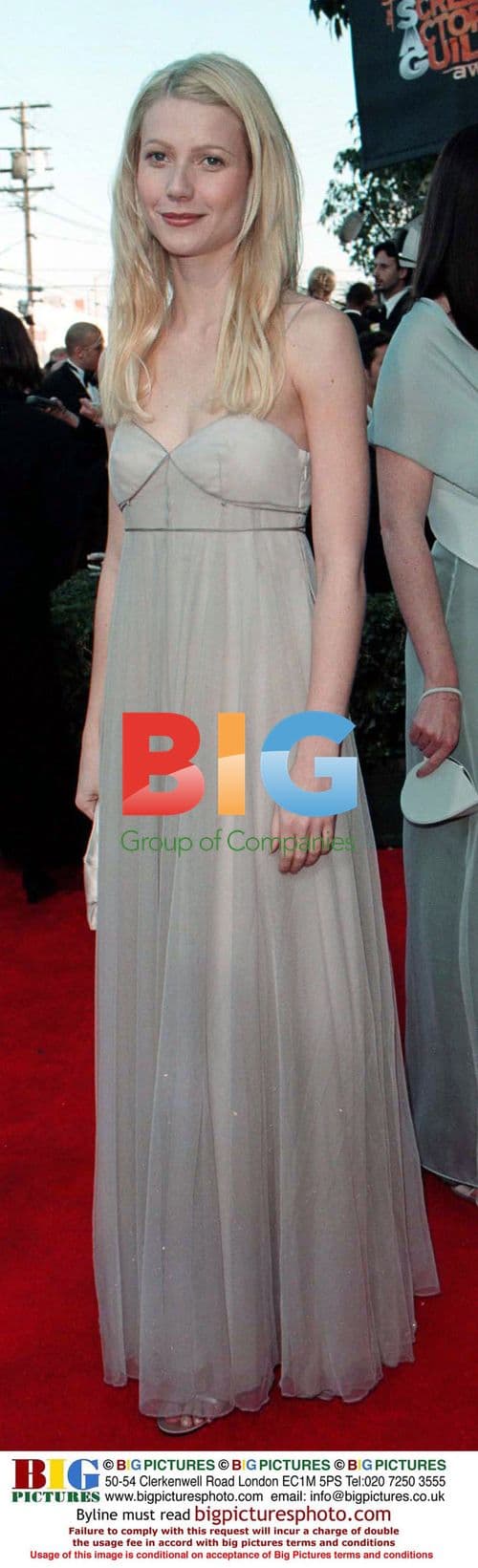 Gwyneth Paltrow at the 5th Annual Screen Actors Guild Awards