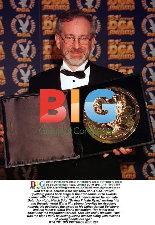Steven Spielberg Wins DGA Award