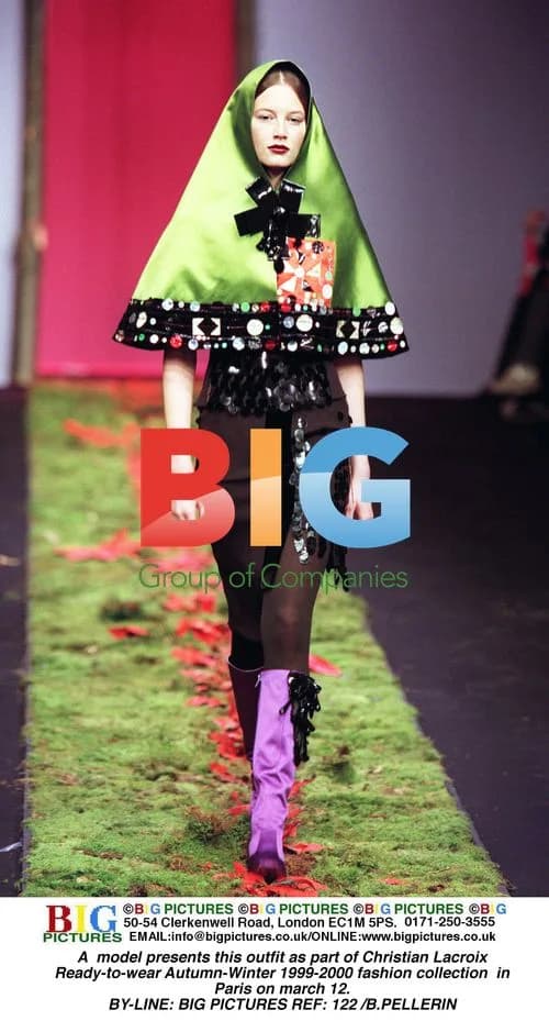 Christian Lacroix Ready-to-wear 1999-2000 in Paris