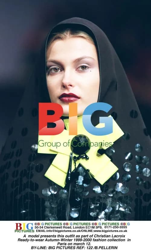 Model presents Christian Lacroix Autumn-Winter 1999-2000 look