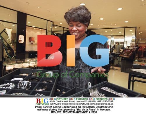 Gloria Gaynor tries on Chanel for Monaco event