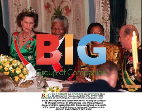 Nelson Mandela and Norwegian royals in Oslo, 1999