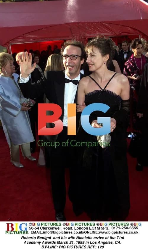Roberto Benigni and Nicoletta at 1999 Oscars