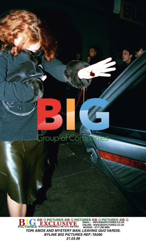 TORI AMOS LEAVING QUO VARDIS WITH MAN