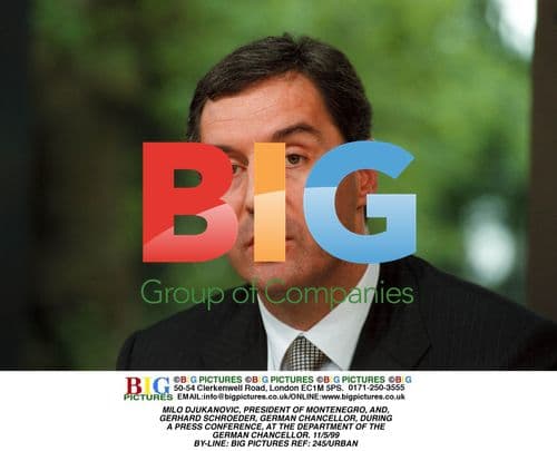 Milo Djukanovic and Gerhard Schroeder Press Conference