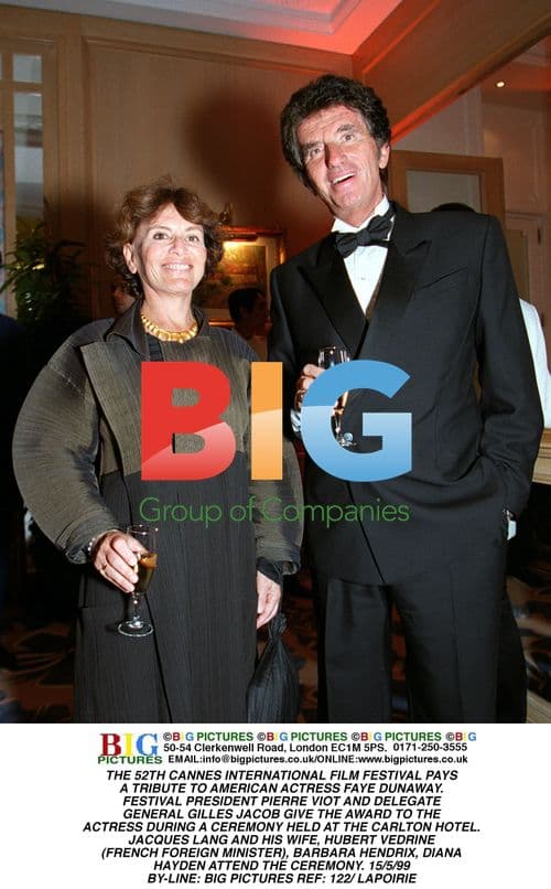 Faye Dunaway Honored at Cannes Film Festival