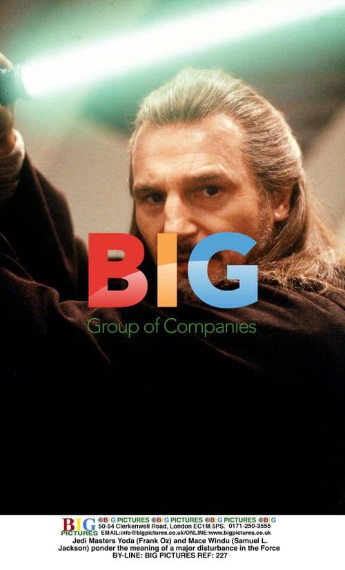 Yoda and Windu Ponder Disturbance in the Force