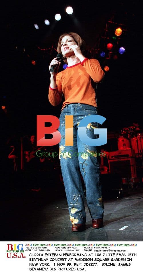 Gloria Estefan Performing at 106.7 Lite FM Concert