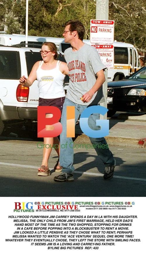 Jim Carrey Spends Day with Daughter