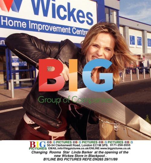 Linda Barker at Wickes Store Opening in Blackpool