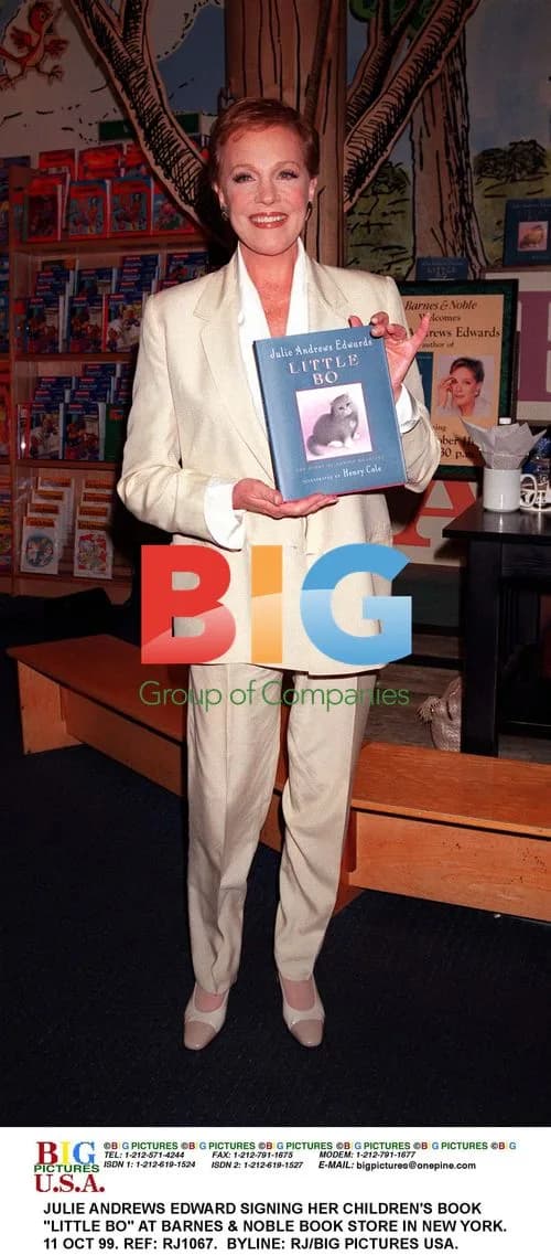 Julie Andrews Signing Children's Book "Little Bo"