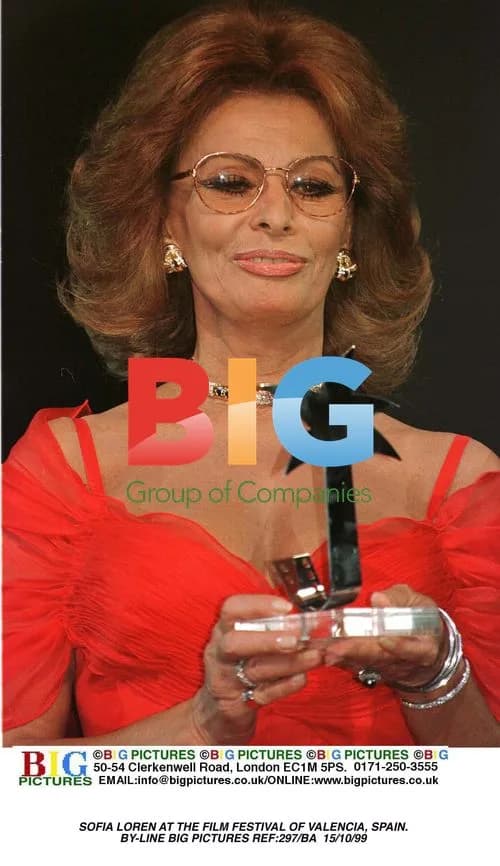Sofia Loren at Film Festival in Valencia