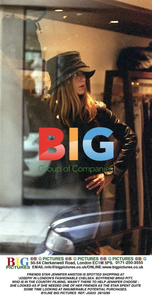 Jennifer Aniston Shopping in London