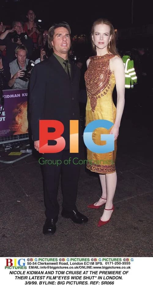 NICOLE KIDMAN AND TOM CRUISE at EYES WIDE SHUT Premiere