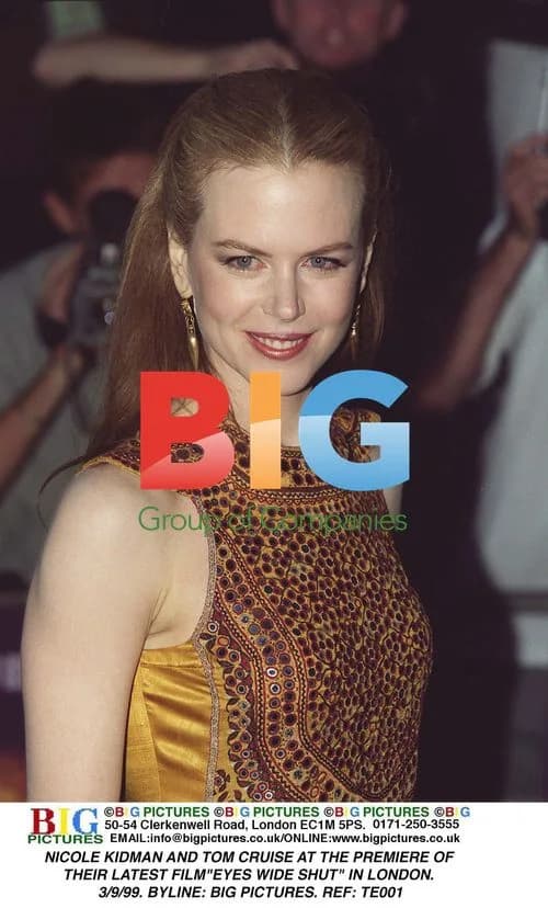 NICOLE KIDMAN AND TOM CRUISE at "EYES WIDE SHUT" Premiere