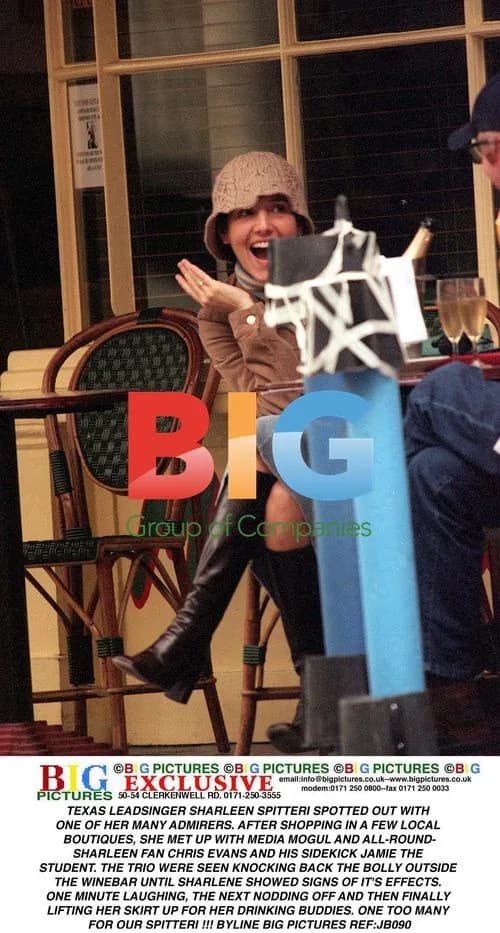 SPITTERI SPOTTED WITH ADMIRER IN LONDON
