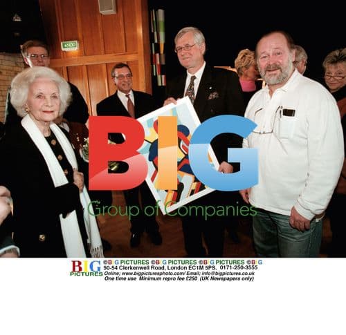 Princess Lilian attends Mozambiqian flood charity auction