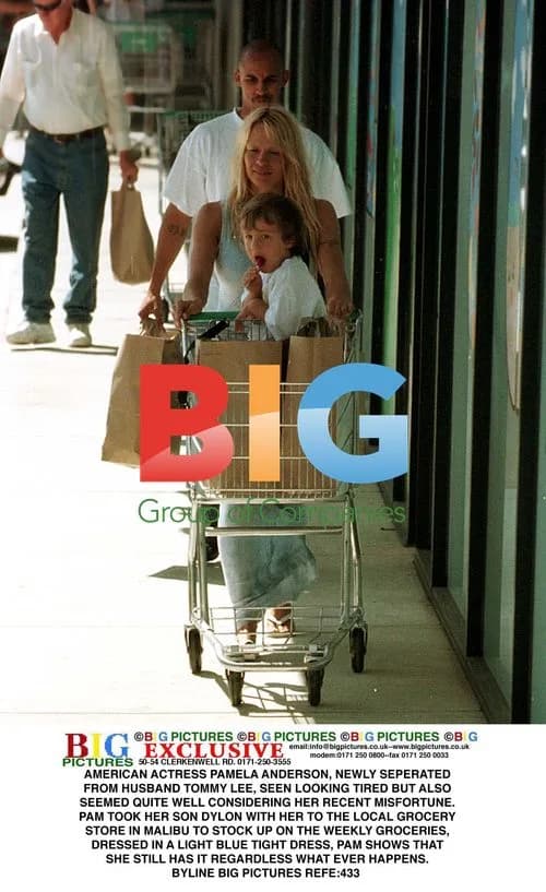 Pamela Anderson out shopping with son