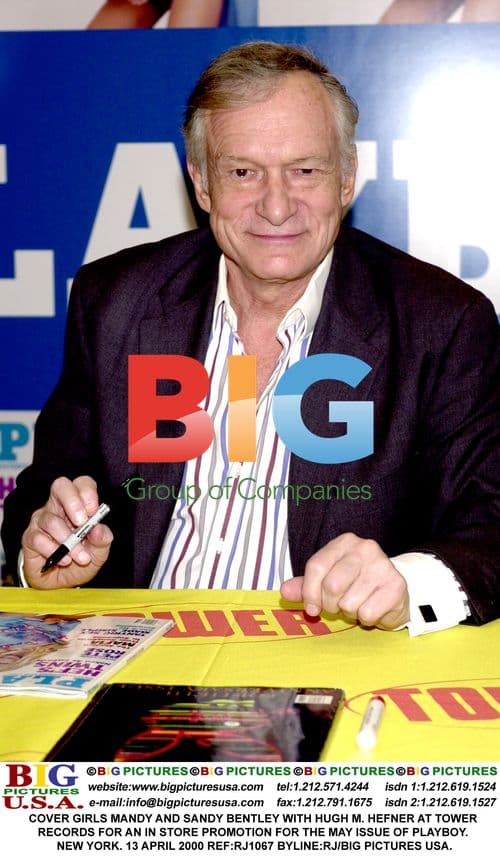 Cover girls Mandy and Sandy Bentley with Hugh Hefner