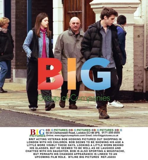 Bob Hoskins Shopping with Kids in London