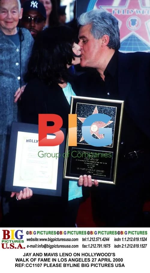 JAY AND MAVIS LENO ON HOLLYWOOD'S WALK OF FAME
