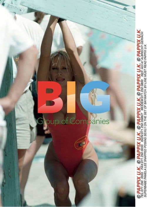 Pamela Anderson Posing on Baywatch Set