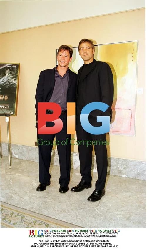 Clooney & Wahlberg at 'Perfect Storm' Premiere