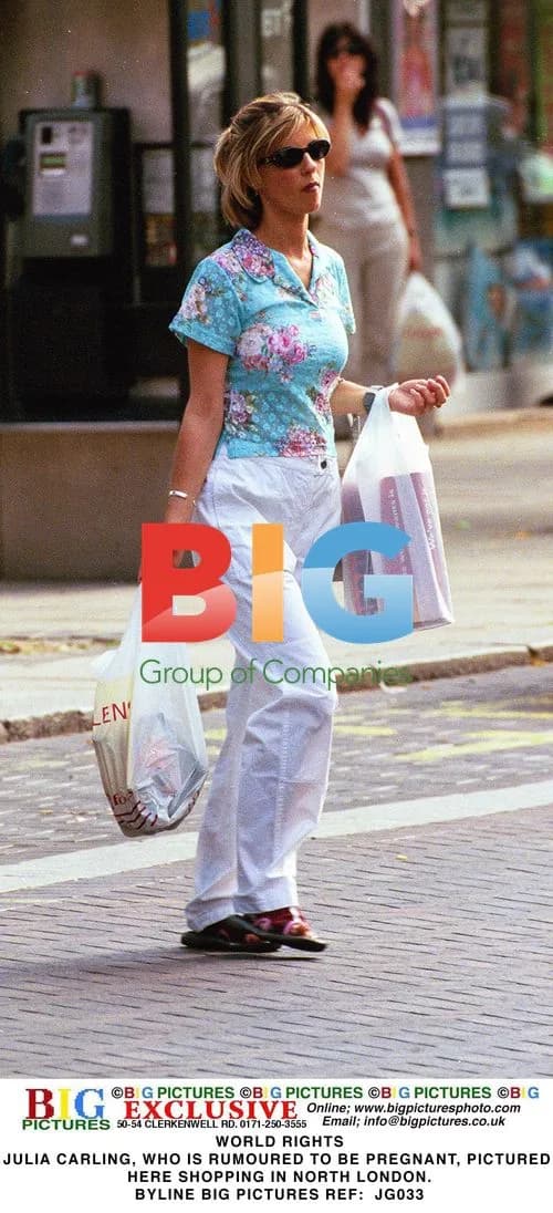 JULIA CARLING Spotted Shopping in North London