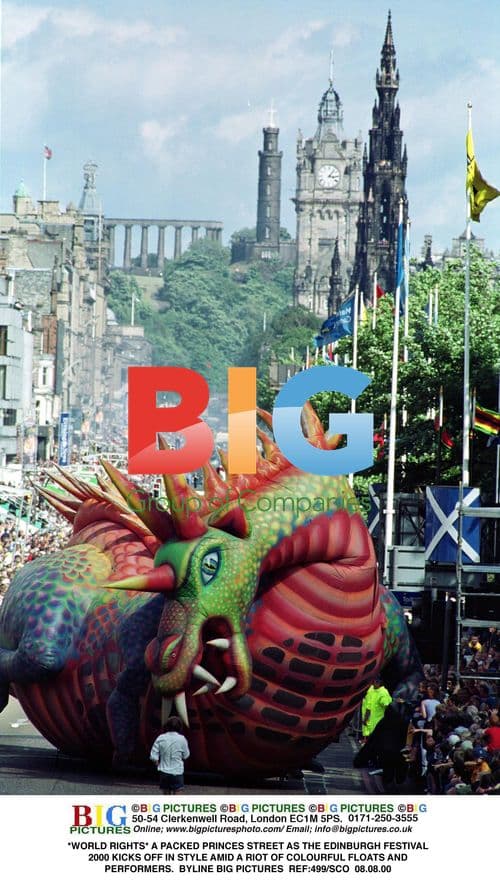 Edinburgh Festival 2000 Parade on Princes Street