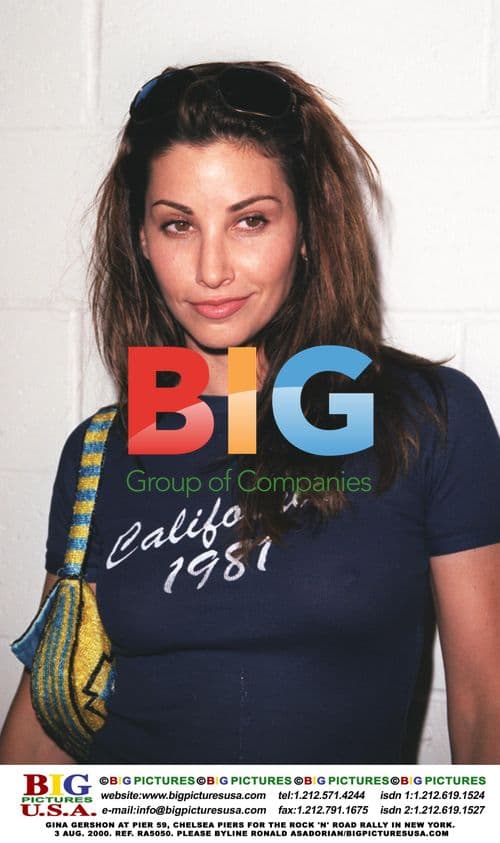 Gina Gershon at Pier 59 for Rock 'N' Road Rally