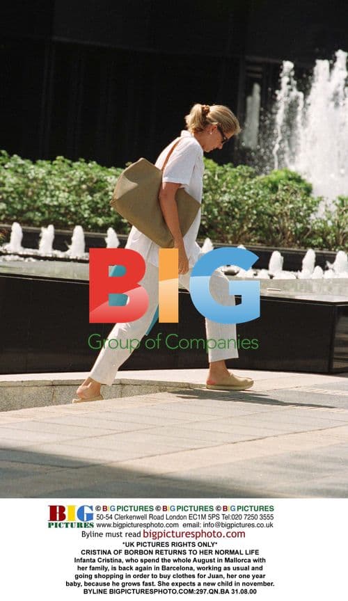 Cristina of Borbon returns to normal life