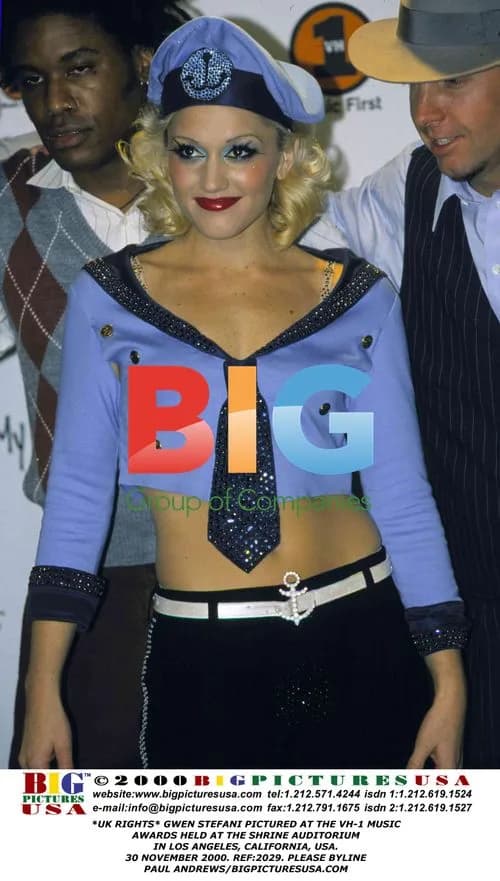 Gwen Stefani at VH-1 Music Awards in LA