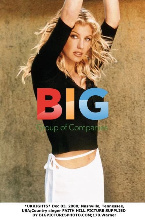 Faith Hill, Country Singer
