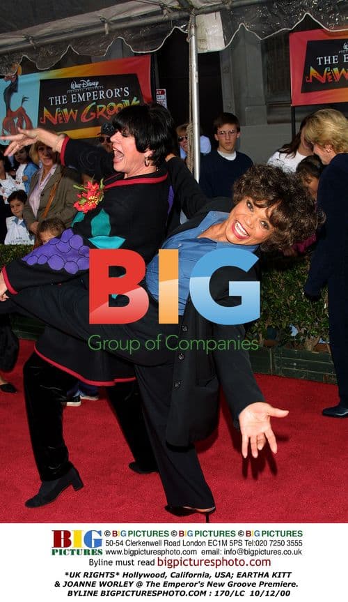 Eartha Kitt & Joanne Worley at The Emperor's New Groove Premiere