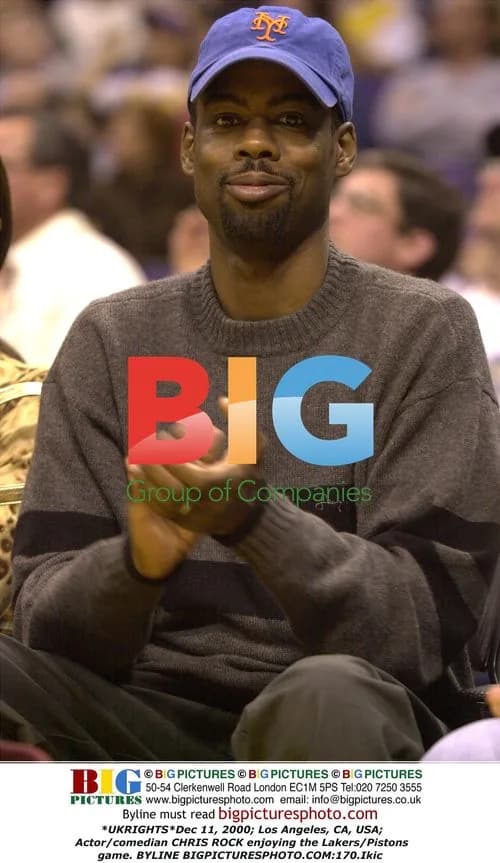 Chris Rock at Lakers/Pistons game