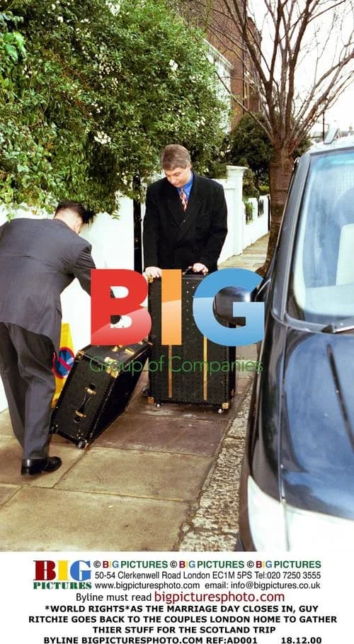 Guy Ritchie Gathers Stuff for Scotland Trip