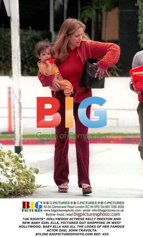 Kelly Preston and Baby Ella Shopping
