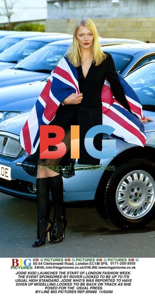 JODIE KIDD KICKS OFF LONDON FASHION WEEK