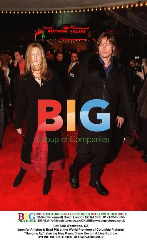 Jennifer Aniston & Brad Pitt at "Hanging Up" Premiere