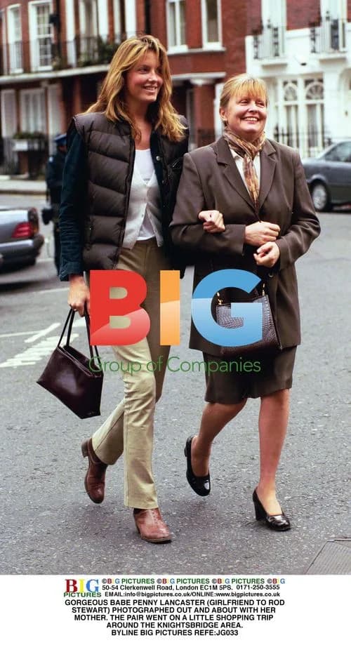 Penny Lancaster Goes Shopping in Knightsbridge