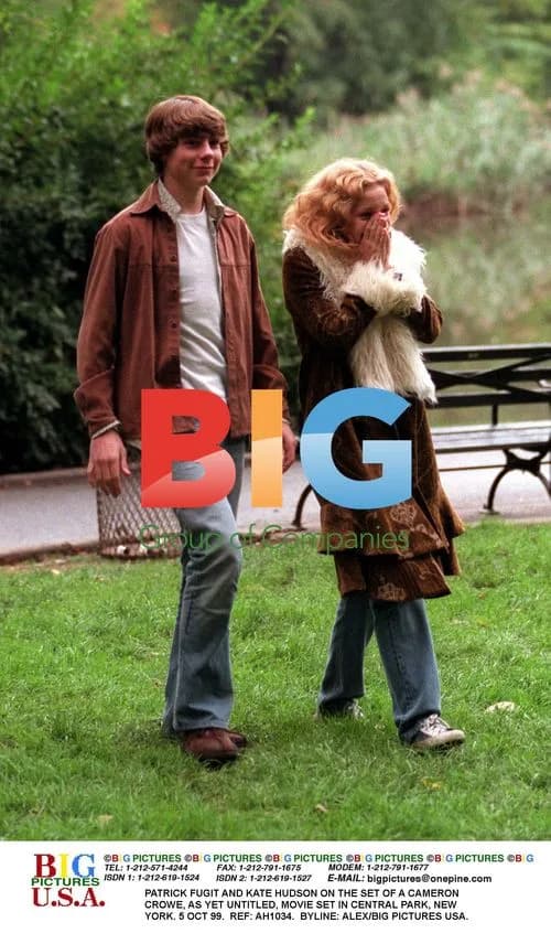 PATRICK FUGIT AND KATE HUDSON ON SET