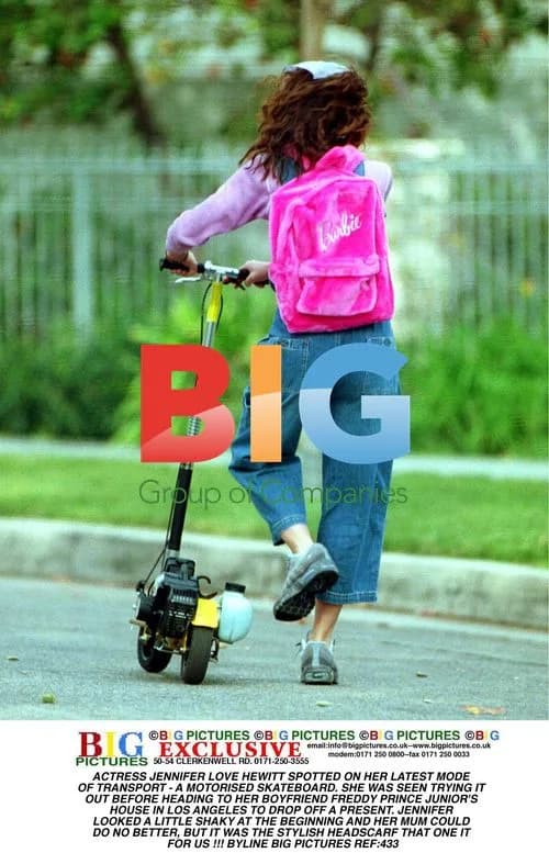 Jennifer Love Hewitt Rides Motorized Skateboard