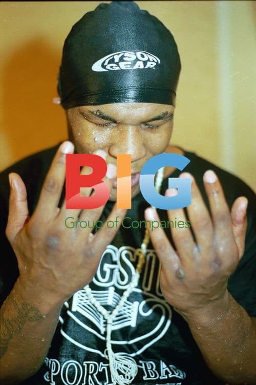 Mike Tyson at the Grovner Hotel