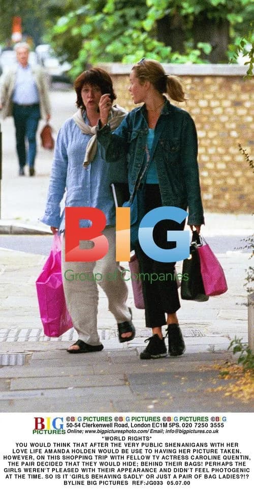 Amanda Holden and Caroline Quentin Hide Behind Bags